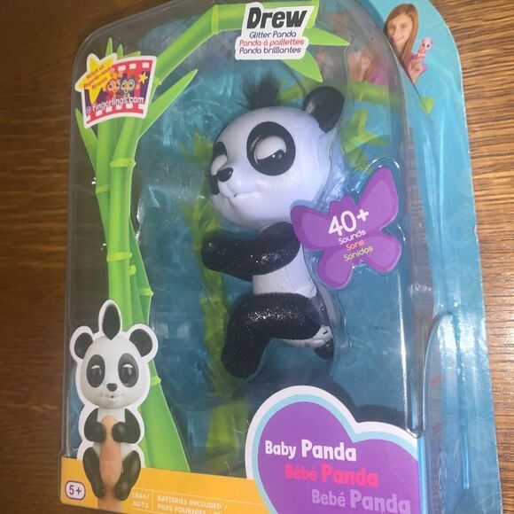 ingerlings Baby Panda DREW Glitter Fingerling Black White WowWee Authentic NEW - Picture 1 of 3